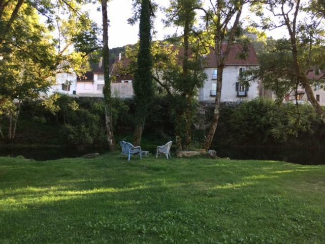 Gite Sur Loue Ornans Exterior photo