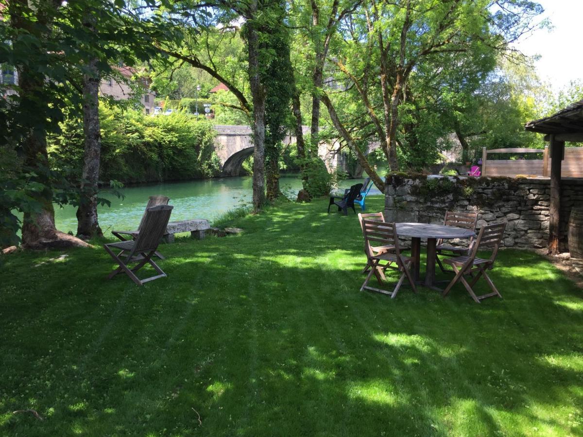 Gite Sur Loue Ornans Exterior photo